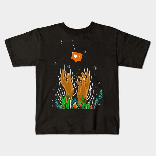 Liked Kids T-Shirt by Izakmugwe